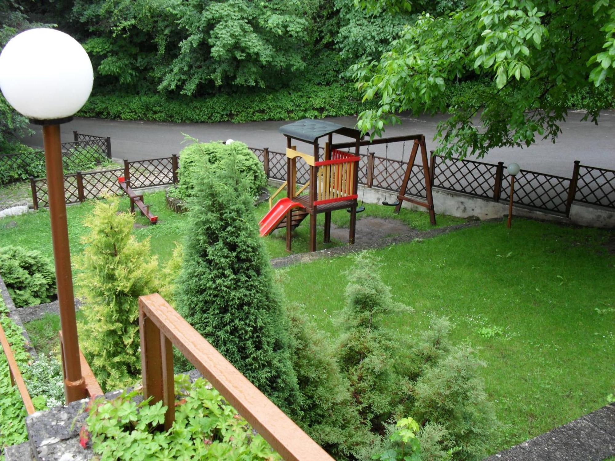 Park Hotel Kyoshkove Sumen Kültér fotó