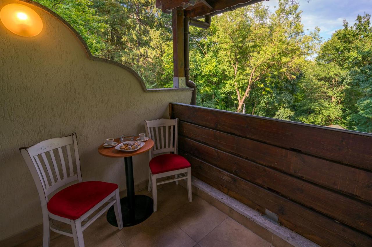 Park Hotel Kyoshkove Sumen Kültér fotó